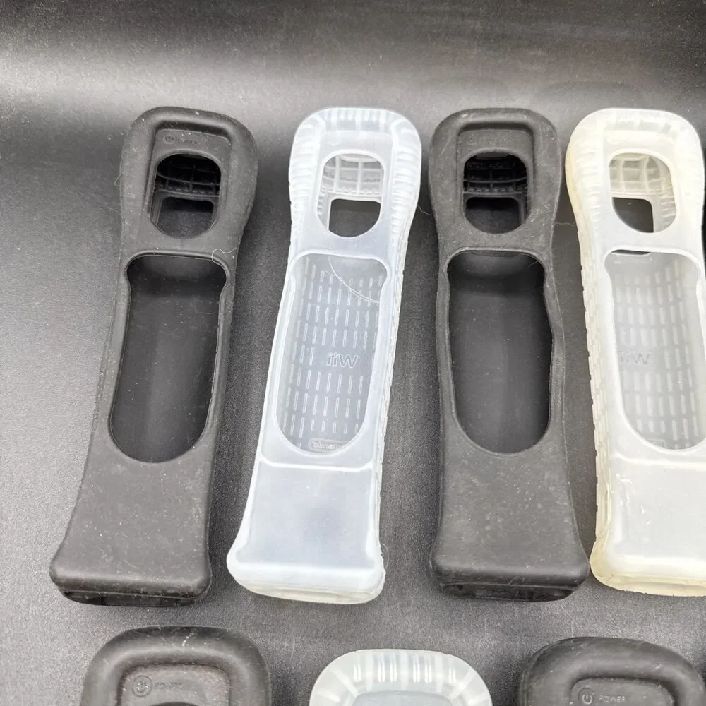 Lot of 9 Nintendo Wii Remote Silicone Gel Cover Grip Sleeve See Pictures